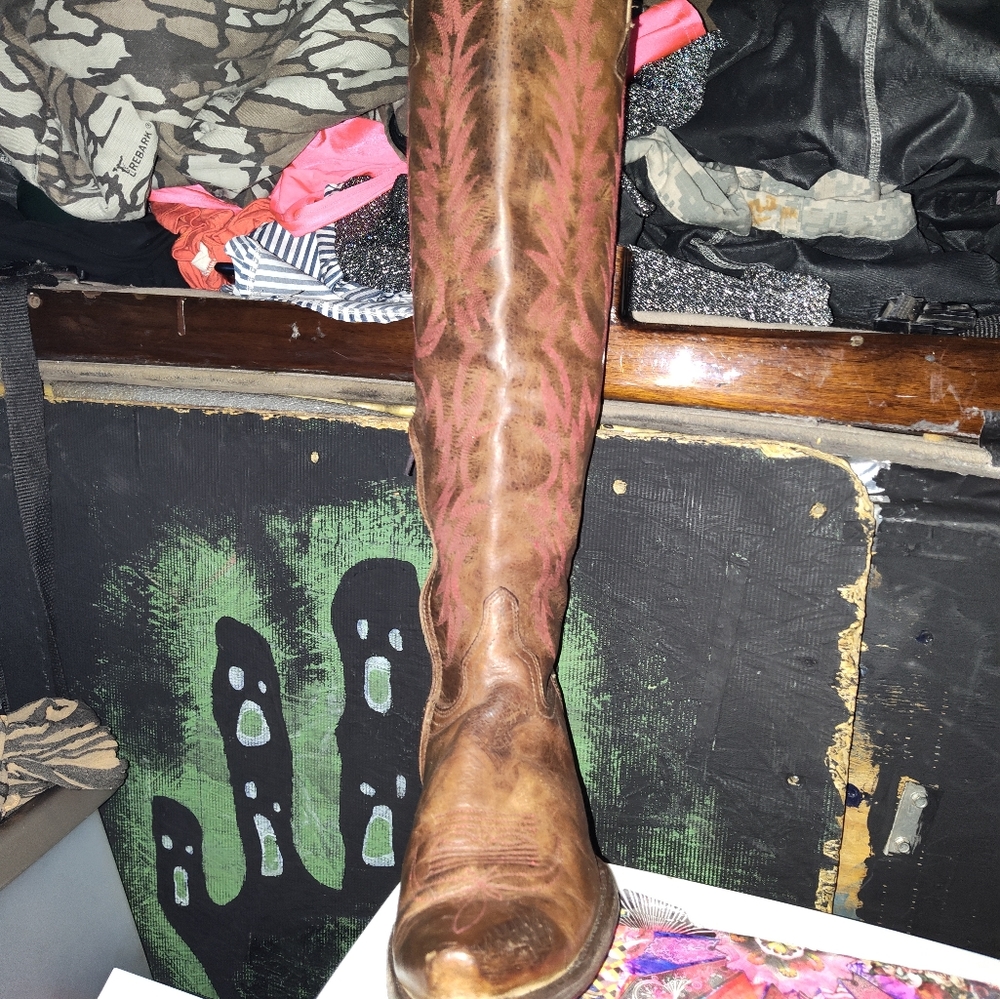 Mayra Cowgirl Boots - Picture 4 of 8